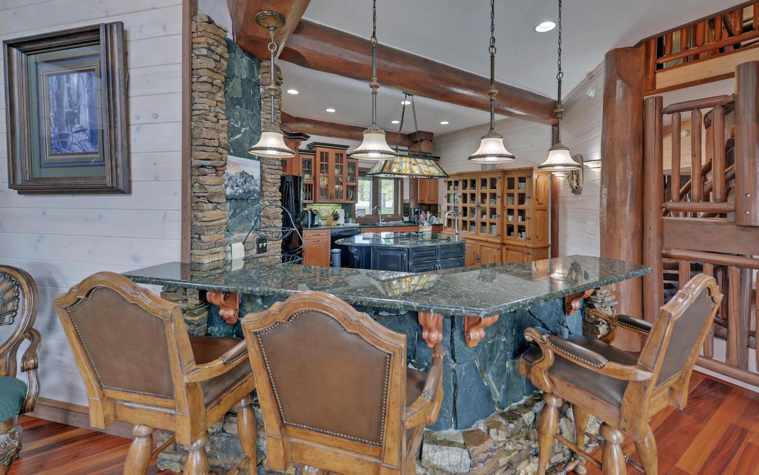 Stonecrest Lodge Lake Front Home With Private Boat Dock Hiawassee Exterior photo
